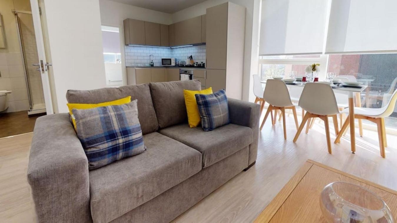Luxury Apartment - Town Centre North Stevenage Buitenkant foto